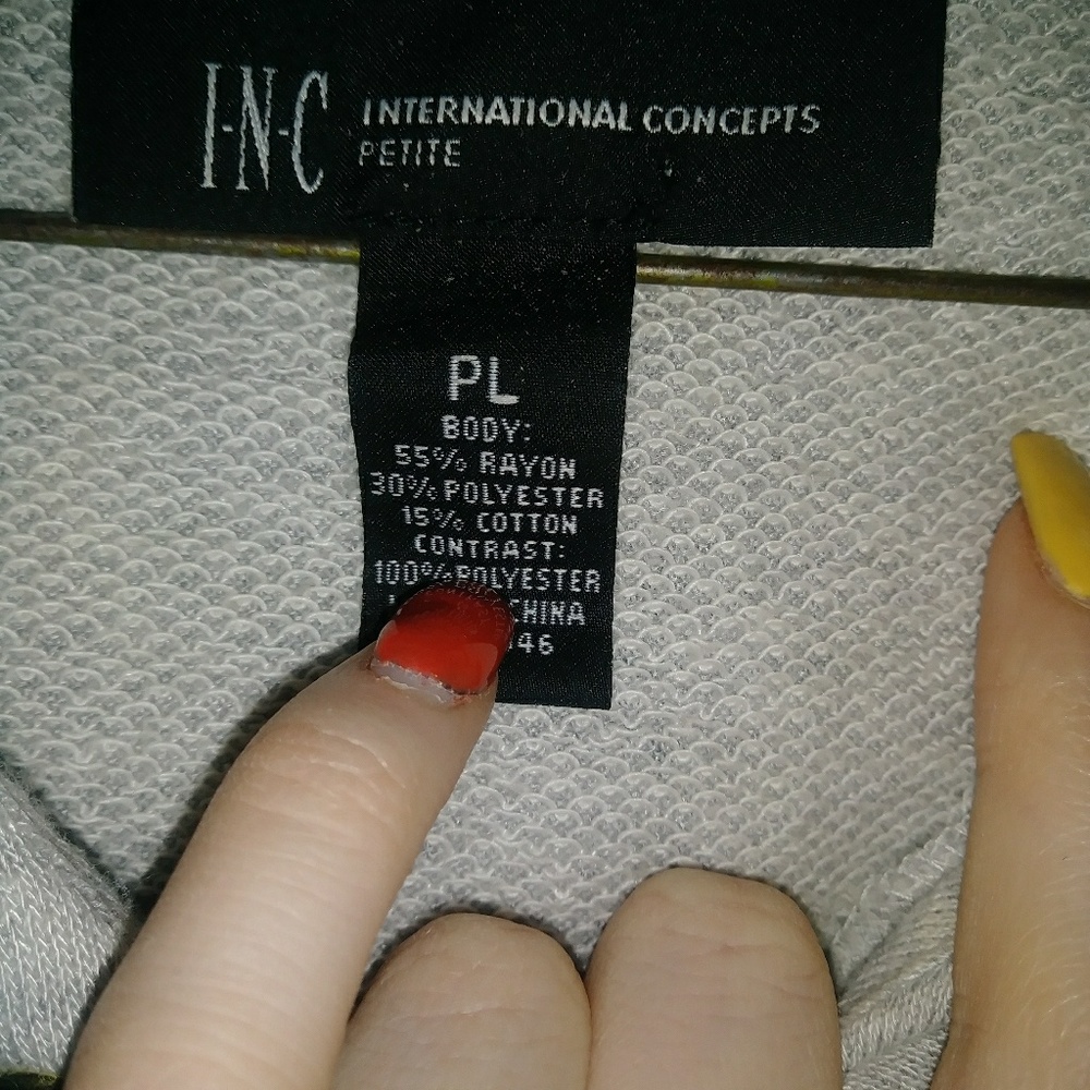 Cropped hoodie - Picture 3 of 4